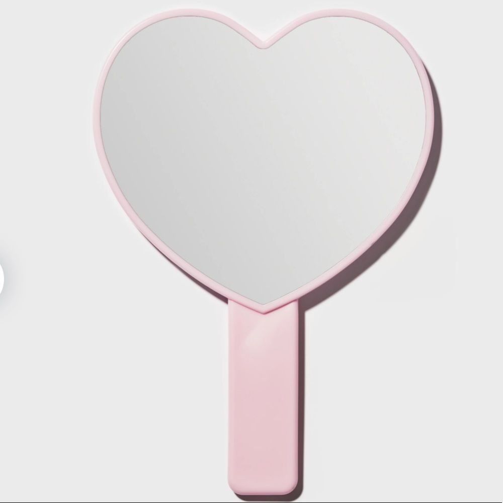 NWT Pink Heart Shaped Hand Held Mirror